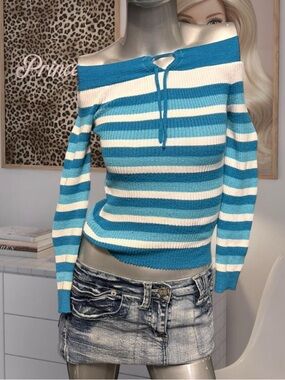 Vintage Y2K blue and white striped off the shoulder sweater